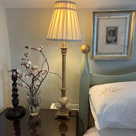Bed & Breakfast The Artist Dublin Boutique