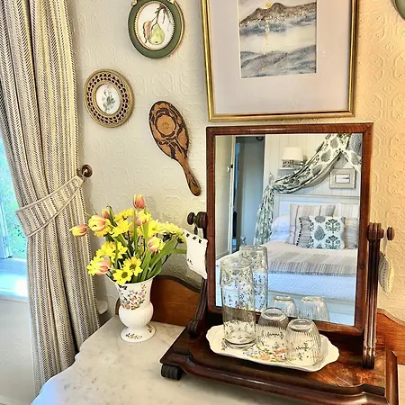 The Artist Dublin Boutique Bed & Breakfast Sutton