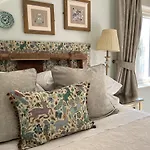 The Artist Dublin Boutique 4*