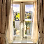 Oda ve Kahvaltı The Artist Dublin Boutique 4*